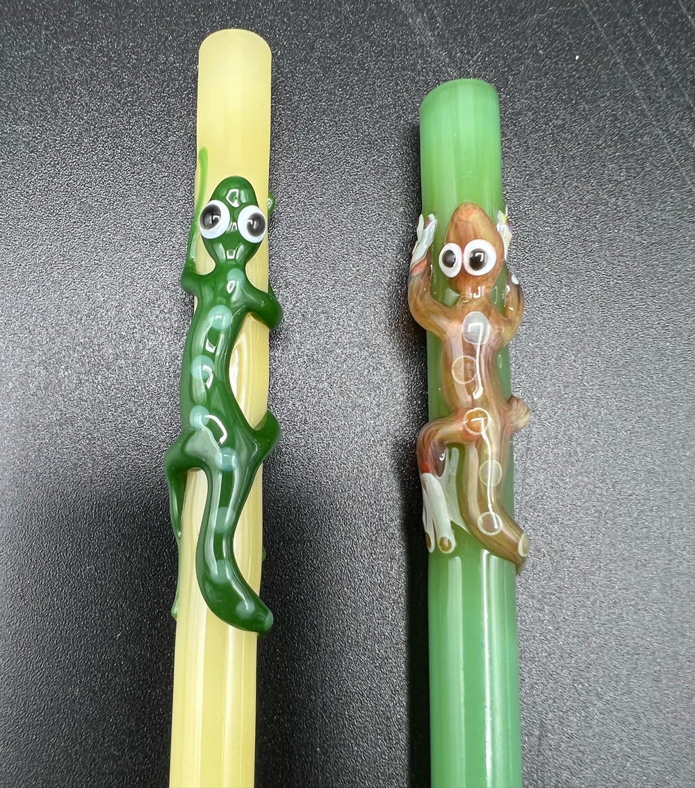 Add “Salila” the Salamander to any straw (straw sold separately) Surfside Sips