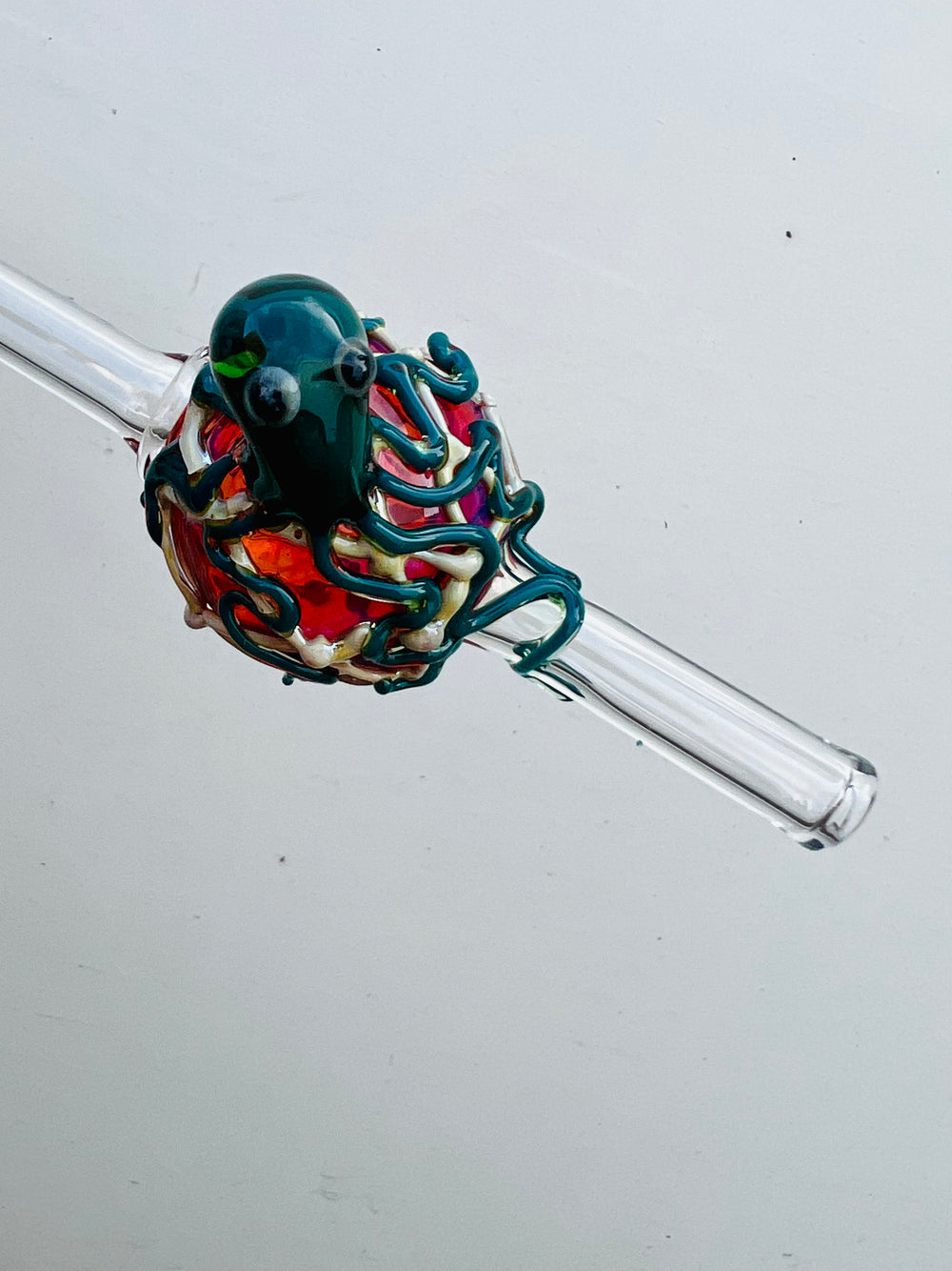 Add “Kier” the Baby Octopus to ANY straw (straw sold separately) Surfside Sips