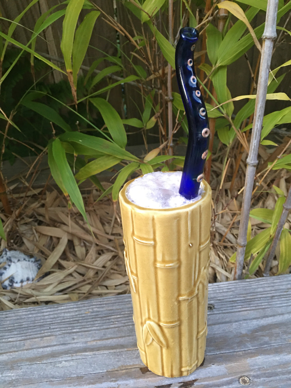 STRAWTHULU Surfside Sips