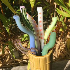 STRAWTHULU Surfside Sips