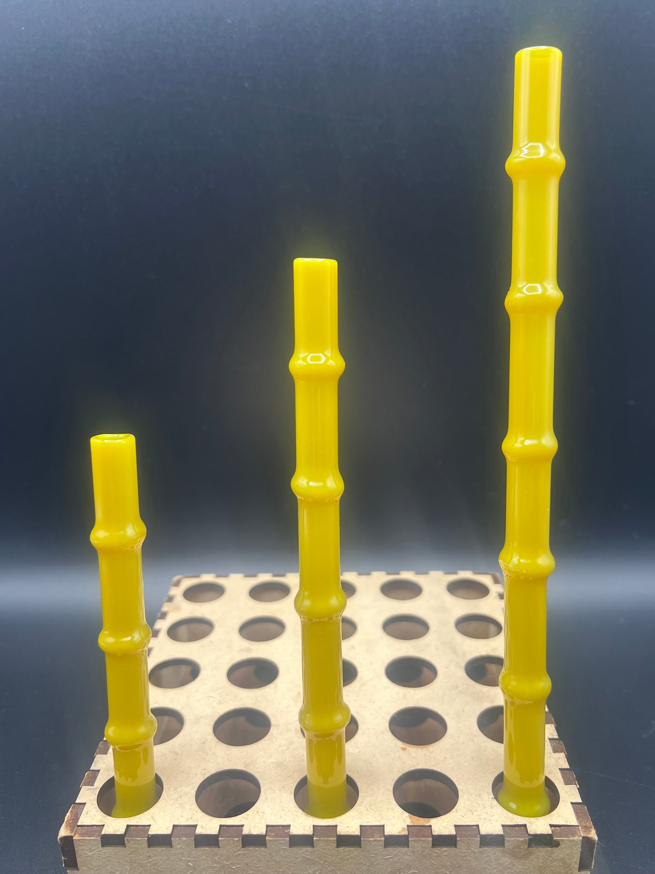 Chartreuse “Tiki Bamboo” Glass Smoothie Straw ￼