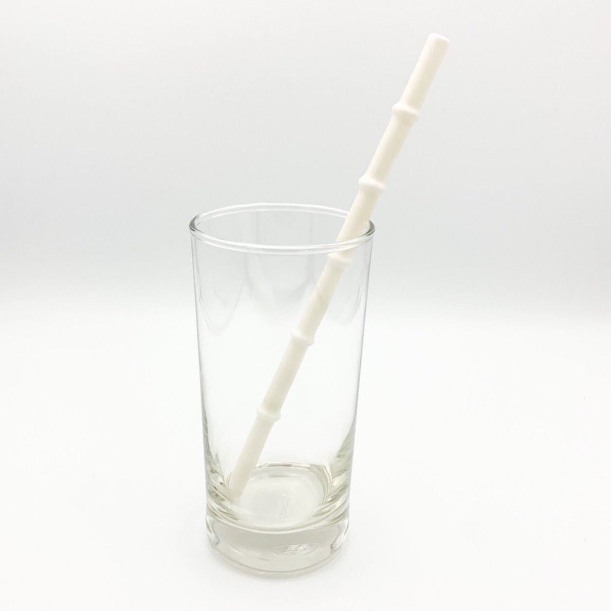 Original “Tiki Bamboo” Straw Surfside Sips